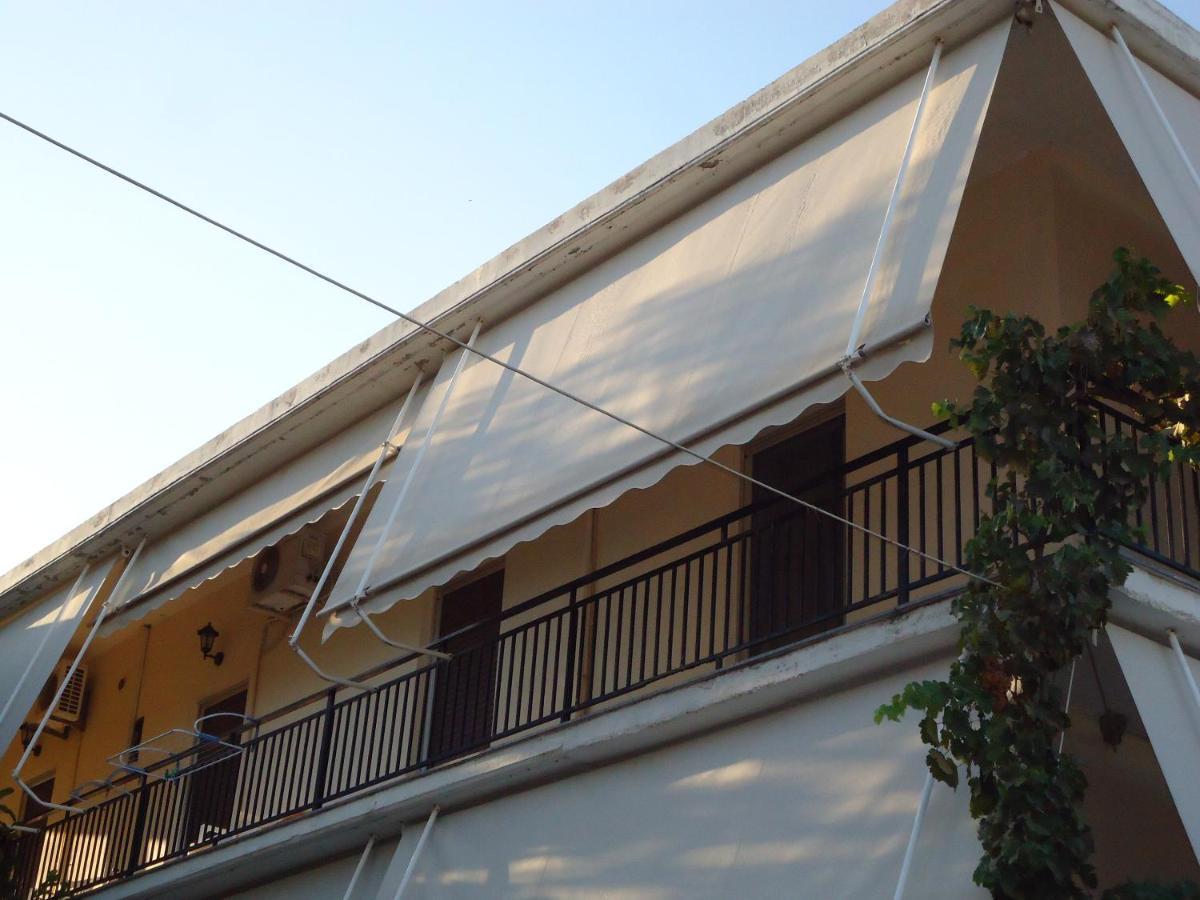 Ενοικιαζόμενα Δωμάτια "Ολγα" Loutra Ipatis Bagian luar foto